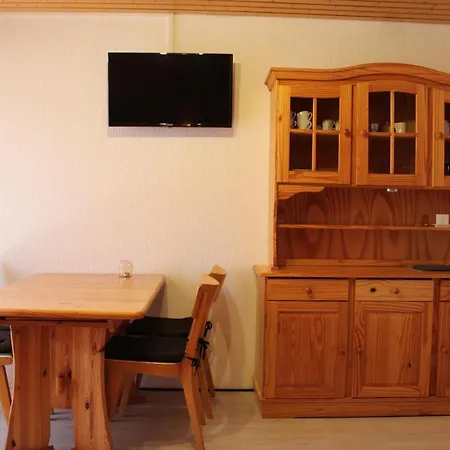 Ferienwohnung Auf 1233m Am Feldberg Nur 20m Zur Skilift/-piste, Wanderwegen Und Bus Apartment Feldberg (Baden-Wurttemberg)